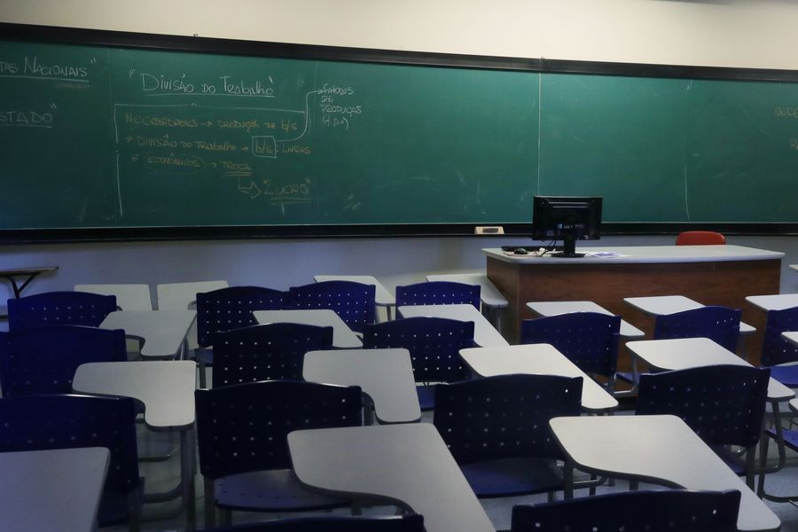 Covid-19: protocolo sanitário é concluído em 57% das redes de ensino - News Rondônia