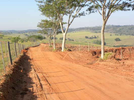 CHACAREIRA É SURPREENDIDA POR ASSALTANTES ENQUANTO ESTAVA DORMINDO EM CASA - News Rondônia