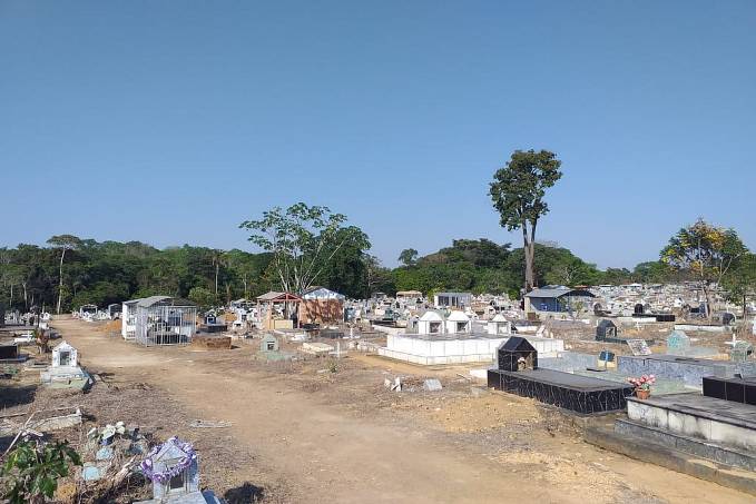 LICITAÇÃO - Mortes causadas pela pandemia provocam lotação no Cemitério Santo Antônio - News Rondônia