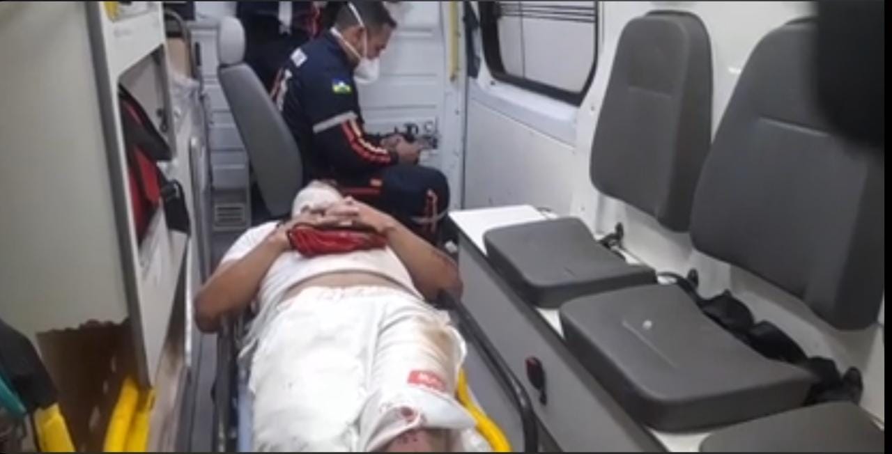 MAIS UM - Grave acidente deixa motociclista ferido na zona leste - News Rondônia