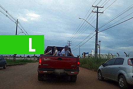 SOLIDARIEDADE: MOTORISTAS OFERECEM CARONA PARA MORADORES DO CRISTAL DA CALAMA IREM AO TRABALHO - News Rondônia