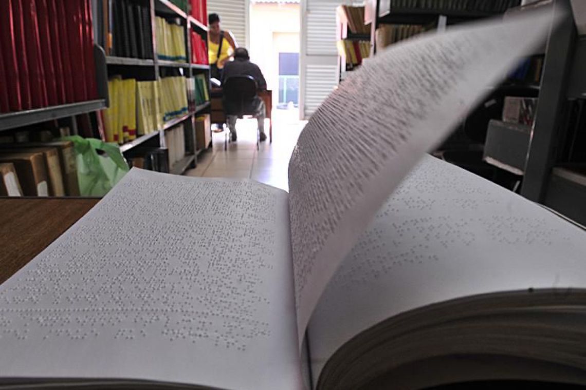 FACULDADES PRIVADAS TÊM QUE ADAPTAR AULAS PARA PESSOAS COM DEFICIÊNCIA - News Rondônia