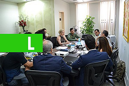 COMISSÃO DE AUDITORIA DEMONSTRA O FUNCIONAMENTO DAS URNAS ELETRÔNICAS NO TRE-RO - News Rondônia