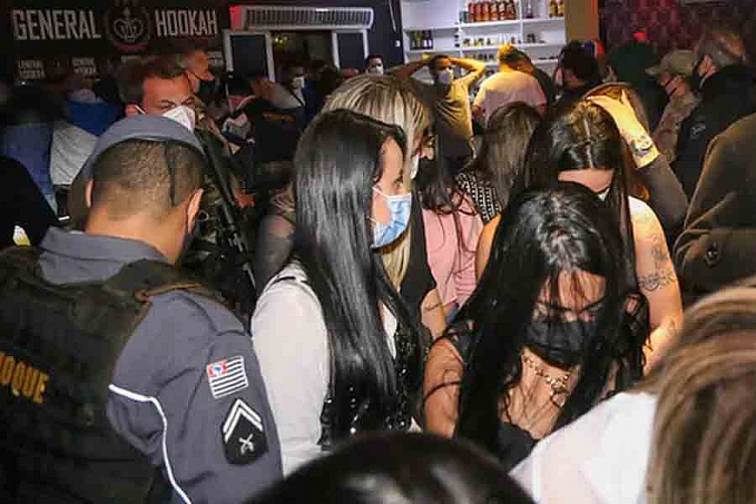 Festa clandestina com 600 pessoas é interrompida pela polícia civil - News Rondônia