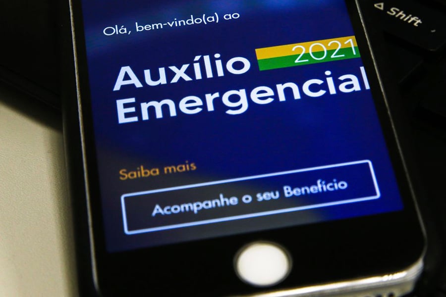 Trabalhadores nascidos em novembro podem sacar auxílio emergencial - News Rondônia