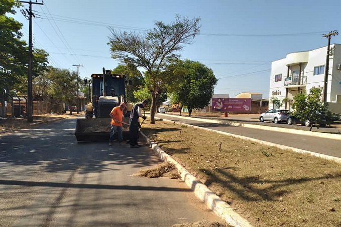 VILHENA: Prefeitura intensifica limpeza de vias e espaços públicos na cidade - News Rondônia