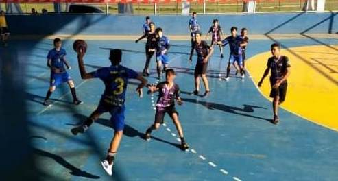 DO SÍTIO PARA AS QUADRAS, A HISTÓRIA DOS MENINOS DA ESCOLA MAFALDA RODRIGUES - News Rondônia