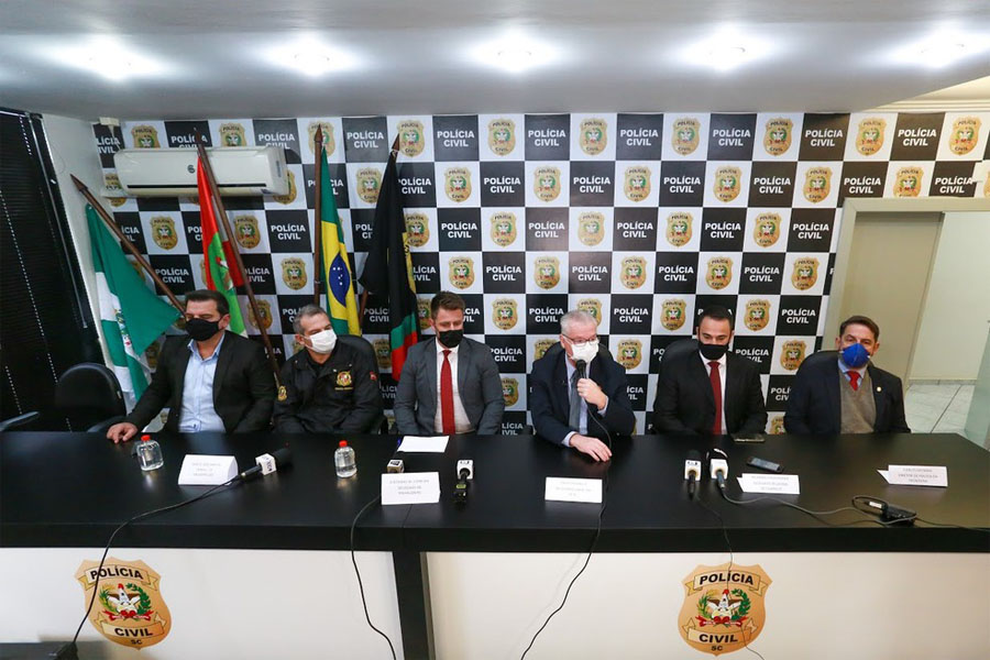 Polícia conclui inquérito sobre ataque em creche de SC; três crianças e duas adultas foram mortas - News Rondônia
