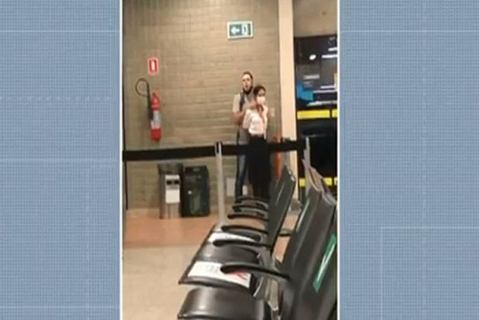 VÍDEO: Policial é preso após ter surto e fazer refém no Aeroporto - News Rondônia