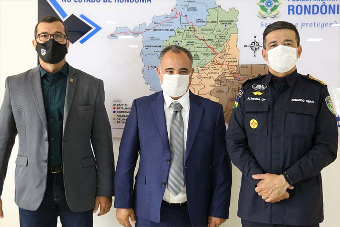 Comandante-geral aponta avanços da atuação da PMRO em municípios em reunião com representantes da AROM - News Rondônia