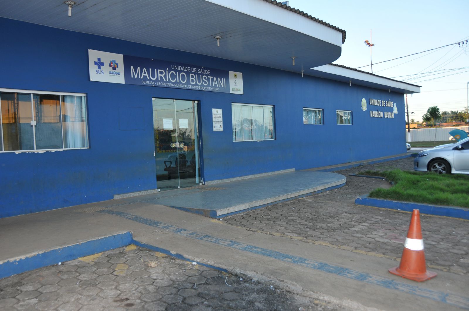 VACINAÇÃO: CAMPANHA CONTRA INFLUENZA TEM INÍCIO IMUNIZANDO IDOSOS E PROFISSIONAIS DA SAÚDE - News Rondônia