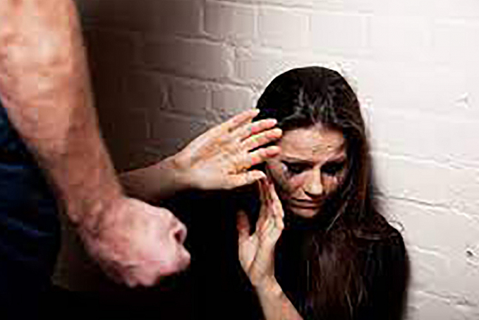 Câmara cria Semana Escolar de Combate à Violência contra a Mulher - News Rondônia