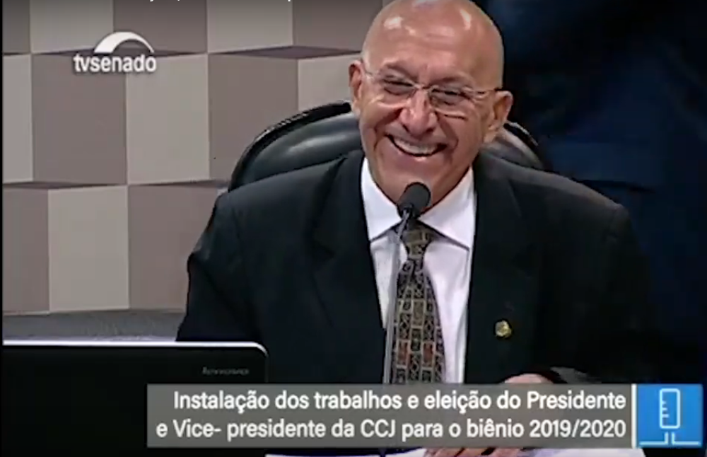 POR SER IDOSO, CONFÚCIO PRESIDE SESSÃO E EMPOSSA SENADORES NA COMISSÃO DE EDUCAÇÃO, CULTURA E ESPORTE - News Rondônia