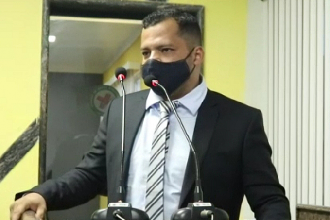 Vereador Edevaldo Neves lança desafio aos colegas vereadores a procurarem atendimento médico na rede pública de saúde - News Rondônia