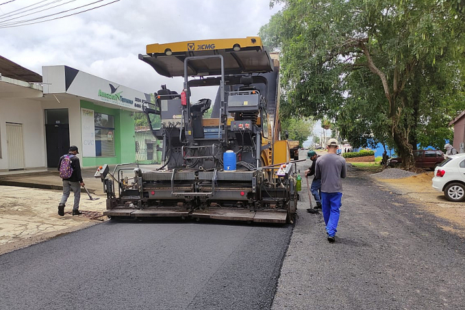 Rua Getúlio Vargas recebe recapeamento - News Rondônia
