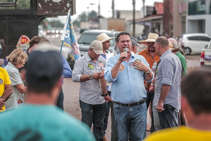 MAURÃO DE CARVALHO ASSUME COMPROMISSO DE AMPLIAR SERVIÇOS DE SAÚDE - News Rondônia