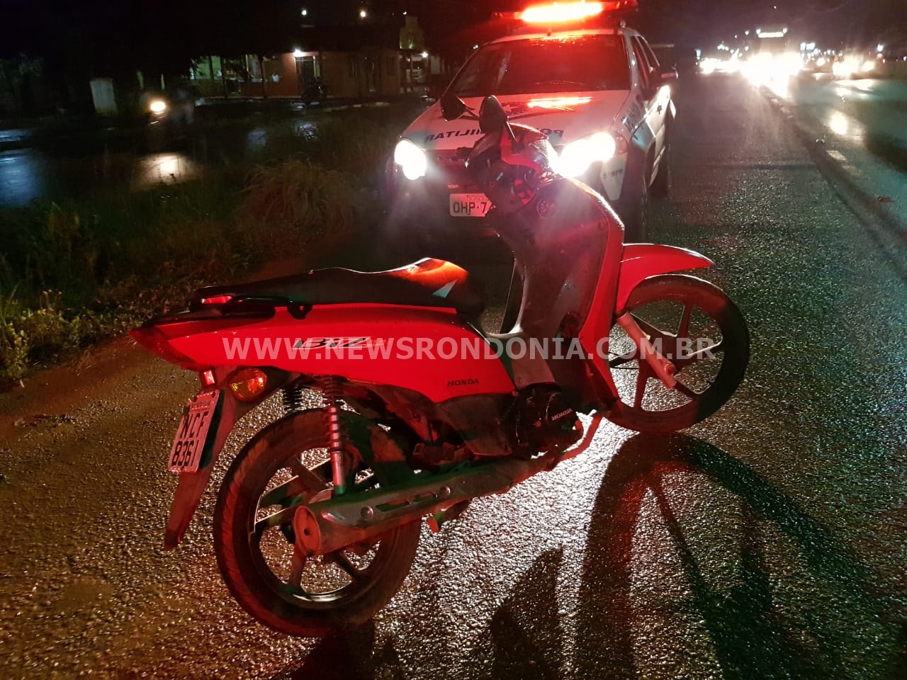 URGENTE: JOVEM MOTOCICLISTA FICA EM ESTADO GRAVE APÓS SER ATINGIDA POR CARRO NA BR-364 - News Rondônia