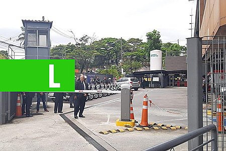 BOLSONARO TEM ALTA MÉDICA E DEIXA HOSPITAL EM SÃO PAULO - VÍDEO - News Rondônia