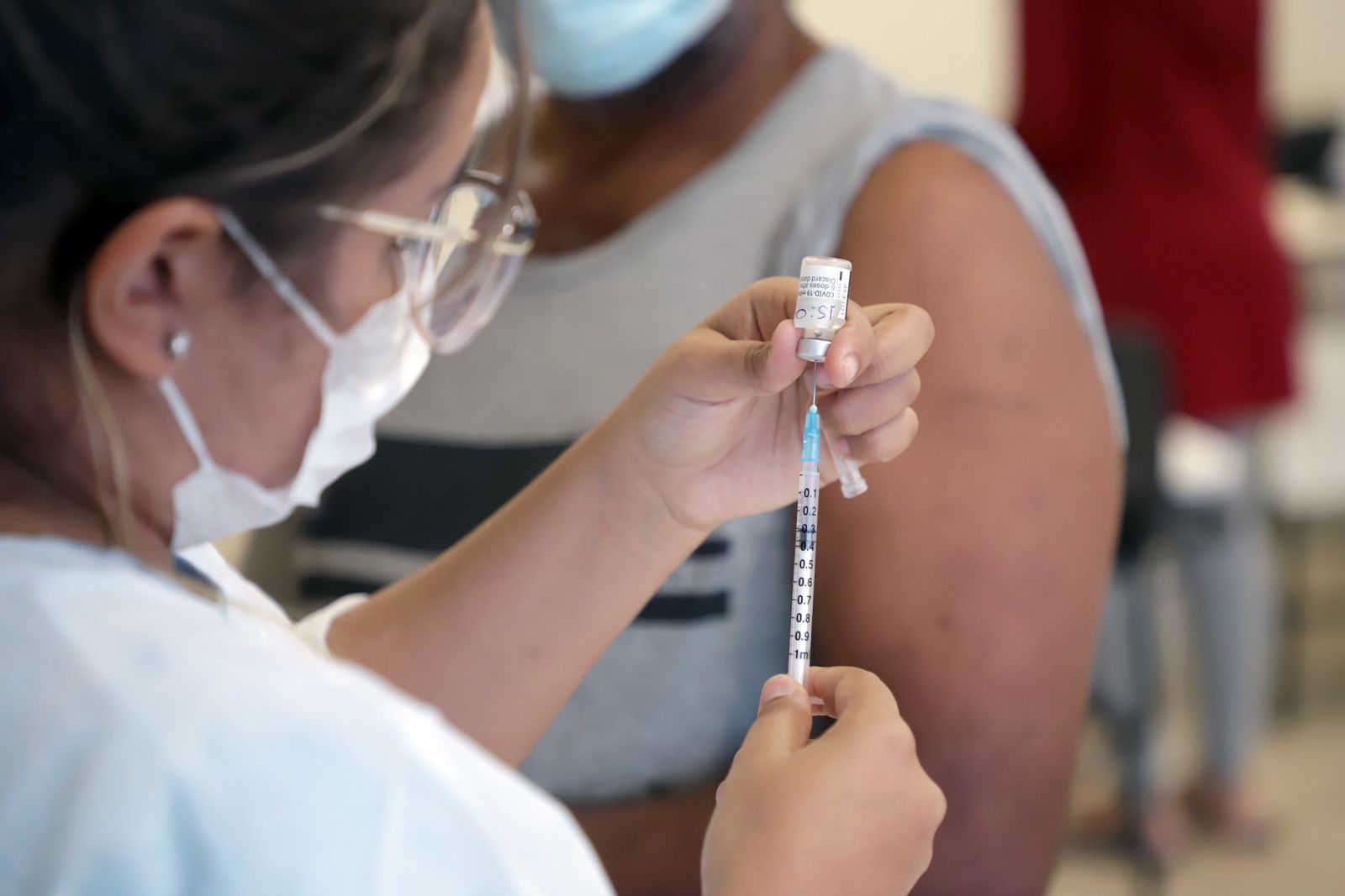 IMUNIZAÇÃO - Porto Velho recebe nova remessa de Coronavac para atender público que está com a segunda dose atrasada - News Rondônia