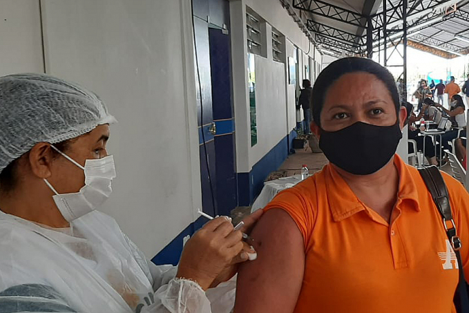 Semusa volta a vacinar o público a partir dos 40 anos, cadastro no Sasi é obrigatório - News Rondônia