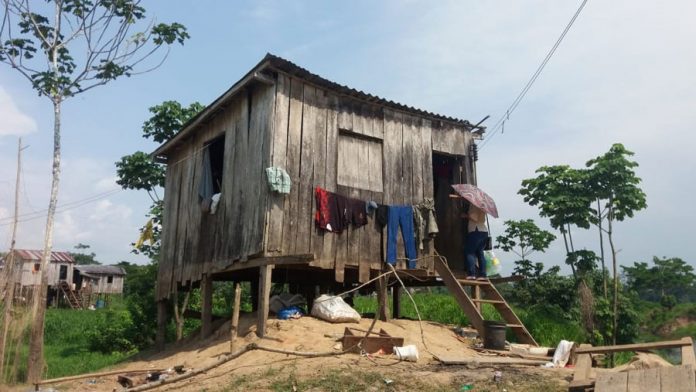 CASAL É DETIDO EM FLAGRANTE POR ESPANCAR E EMBEBEDAR CRIANÇAS - News Rondônia