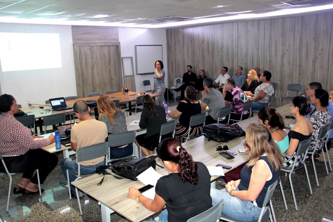 SECRETARIA DE EDUCAÇÃO FECHA UMA DAS ETAPAS DAS DISCUSSÕES SOBRE A BASE NACIONAL COMUM CURRICULAR EM RONDÔNIA - News Rondônia