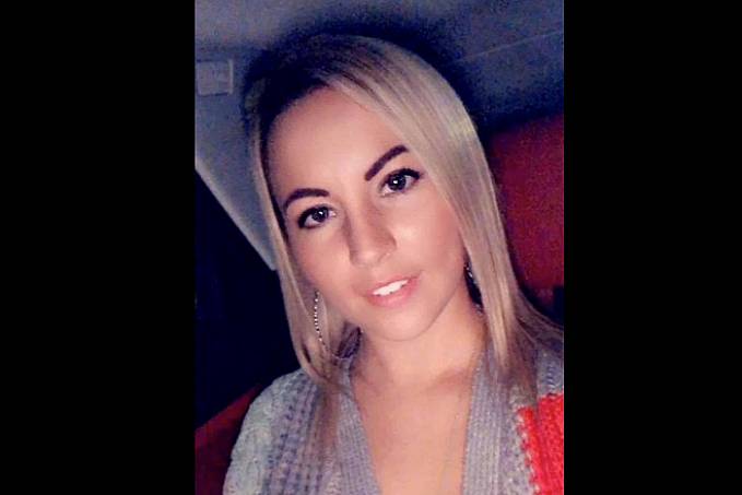Professora é presa por fazer sexo e mandar nudes para aluno de 15 anos - News Rondônia
