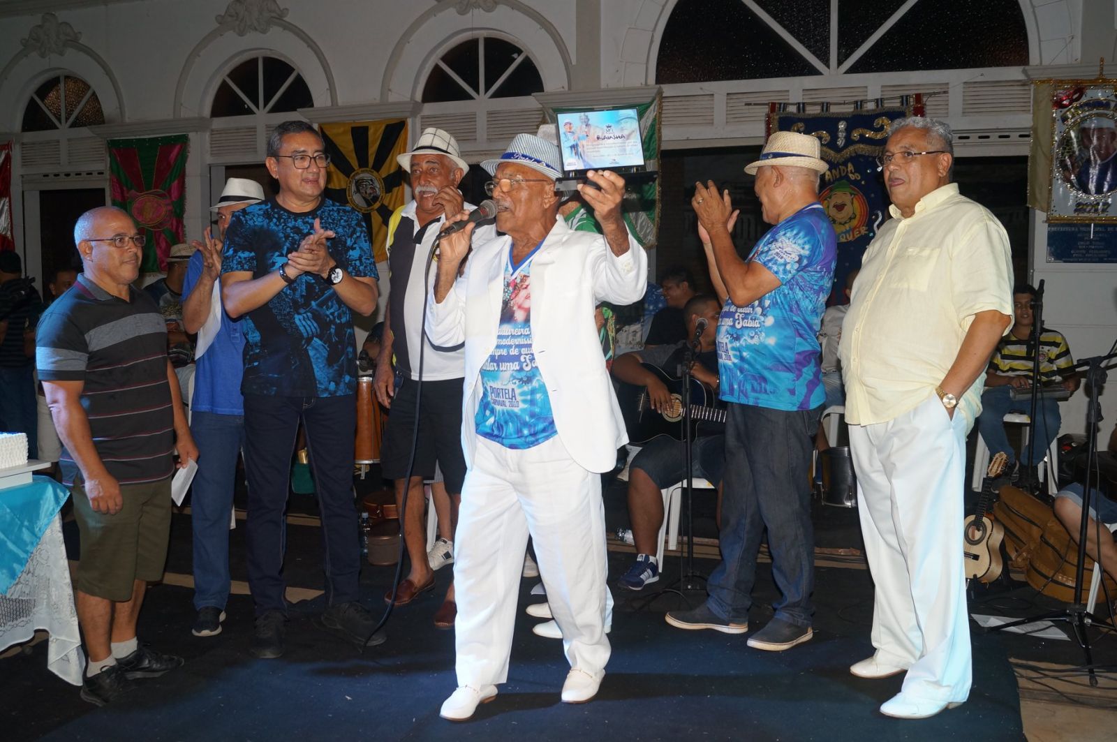 MESTRE DO SAMBA É HOMENAGEADO NO TRIBUTO AO MENESTREL - News Rondônia