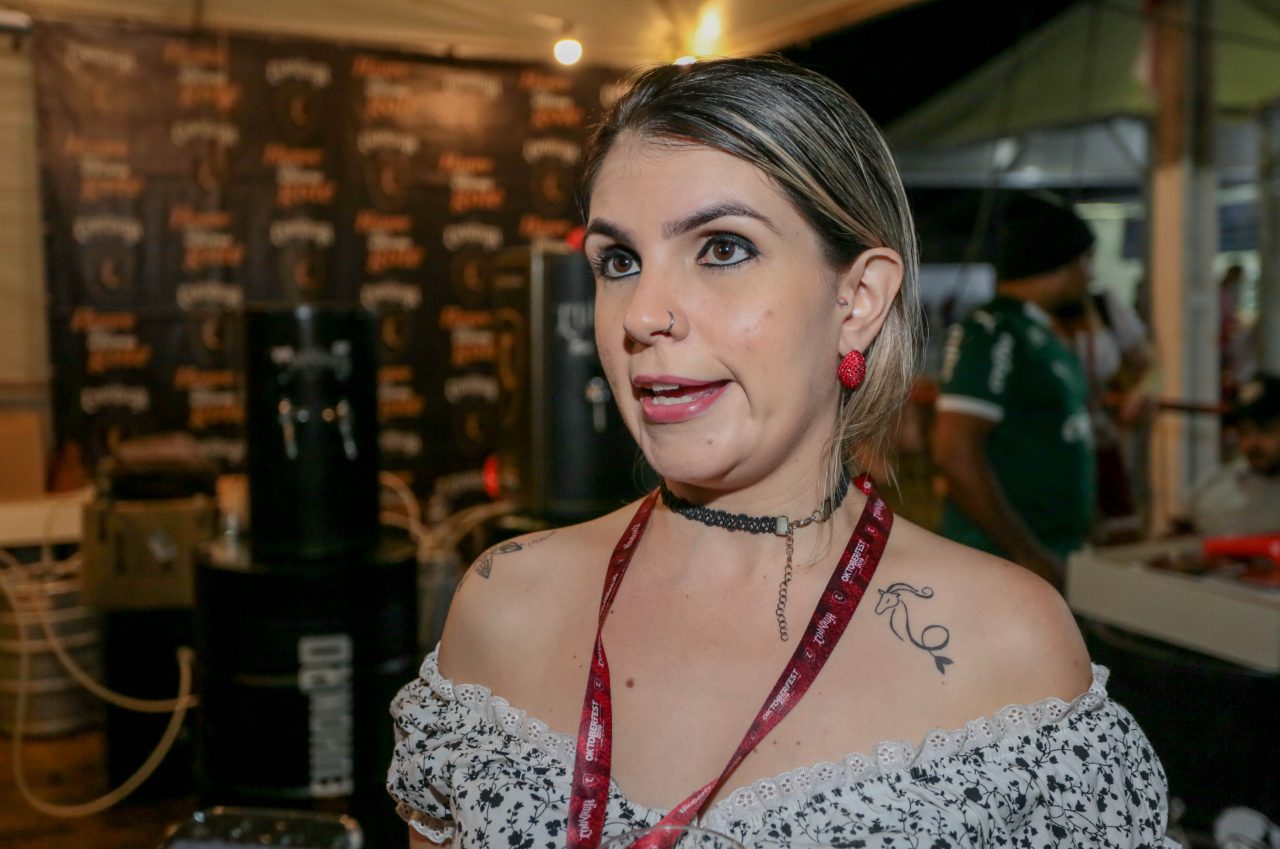 CHURRASCO E COMIDAS TÍPICAS DA REGIÃO ATRAÍRAM O PÚBLICO NA TERCEIRA NOITE DE FESTA DA EXPOPORTO - News Rondônia
