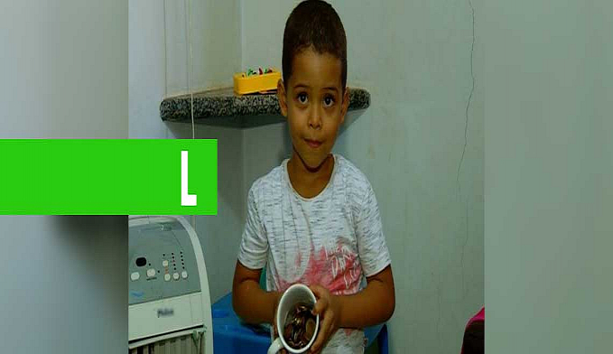 MENINO QUEBRA COFRINHO E OFERECE RECOMPENSA A QUEM ACHAR SEU CÃO - News Rondônia