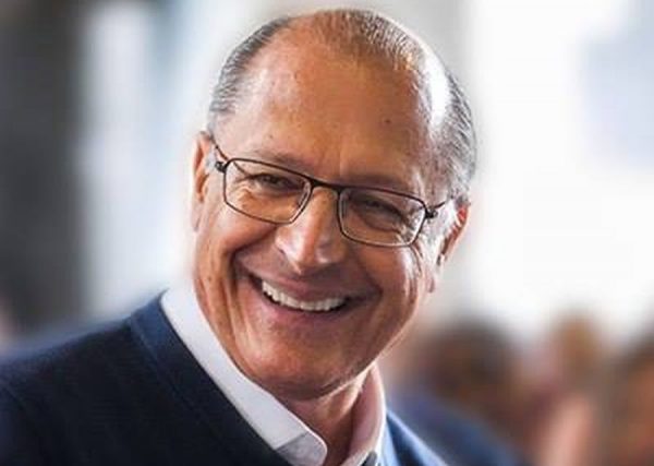 GERALDO ALCKMIN CONCEDE ENTREVISTA COLETIVA EM JI  PARANÁ - News Rondônia