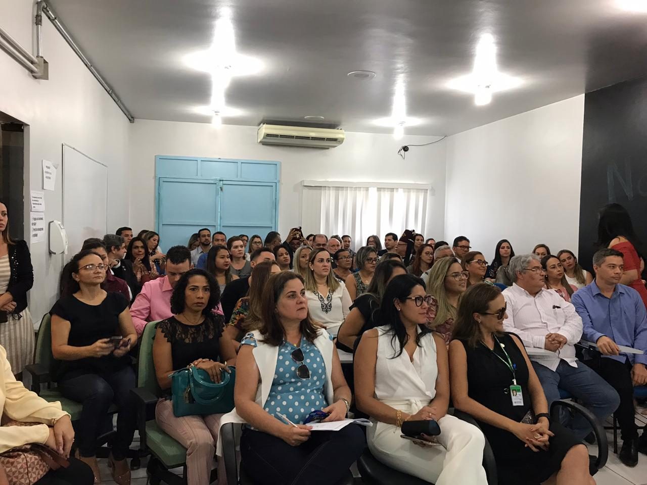ENFERMEIROS DO HOSPITAL DE BASE EM PORTO VELHO RECEBEM HOMENAGEM - News Rondônia