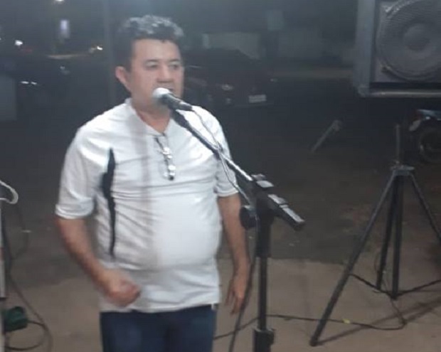 DEPUTADO FEDERAL ENGENHEIRO RUZIMAR APRESENTA PROPOSTAS PARA OS MÚSICOS DE PORTO VELHO - News Rondônia