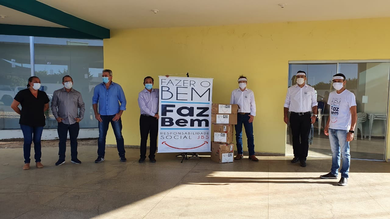 Entrega de monitores da JBS para UTI apoia combate à pandemia em Vilhena - News Rondônia