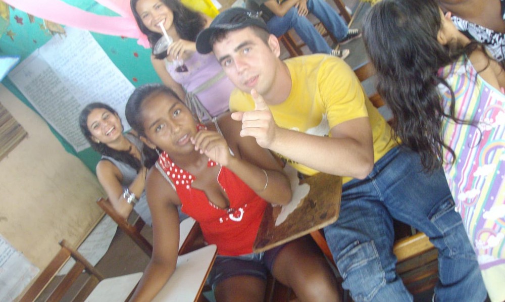CASAL QUE VENDIA EMPADAS PARA PAGAR ESTUDOS PASSA NO CONCURSO DA PM E TRABALHA JUNTO NO AP - News Rondônia