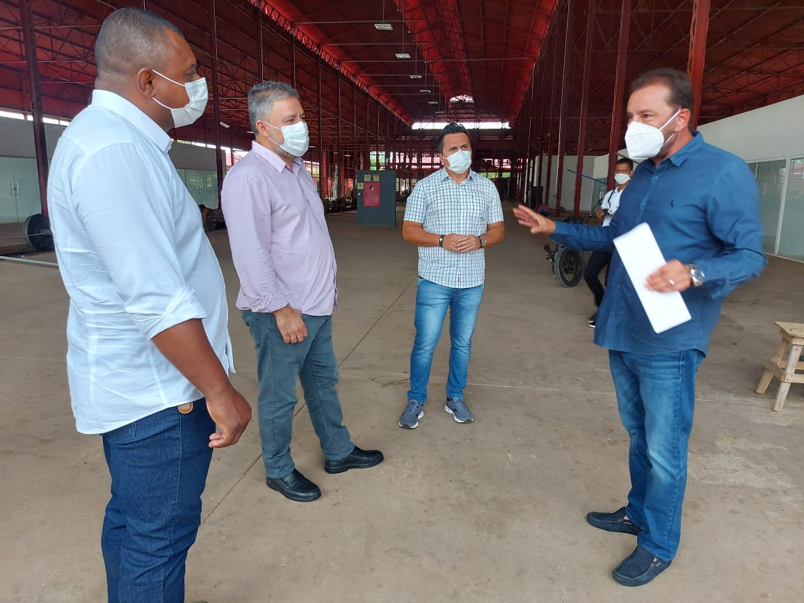 Vereador Edimilson Dourado fiscaliza revitalização no complexo da Estrada de Ferro Madeira Mamoré - News Rondônia
