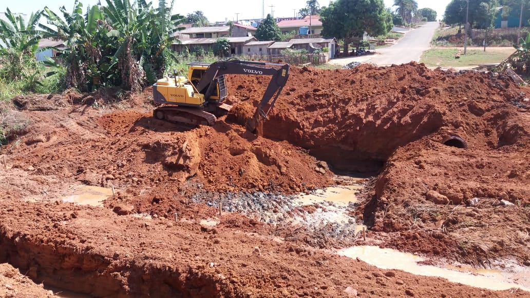 PREFEITURA DE NOVA BRASILÂNDIA INICIA CONSTRUÇÃO DE GALERIAS NAS RUAS GETÚLIO VARGAS E DAS PALMEIRAS - News Rondônia
