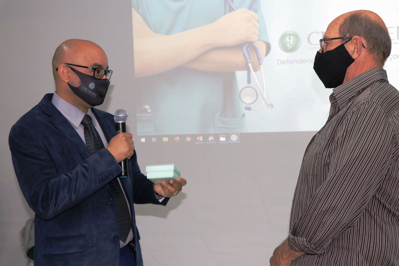 Mês do Médico: Cremero inicia cronograma de homenagens em Vilhena - News Rondônia