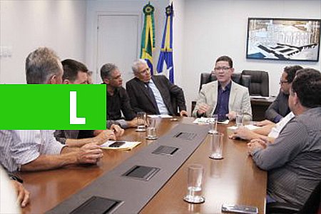 ATENÇÃO AOS MUNICÍPIOS É A PALAVRA DE ORDEM DO GOVERNADOR DURANTE REUNIÃO COM AROM - News Rondônia