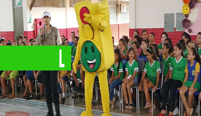 ALUNOS DA ESCOLA JOAQUIM VICENTE RECEBEM ORIENTAÇÕES PARA PRÁTICA DE UM TRÂNSITO MAIS SEGURO - News Rondônia