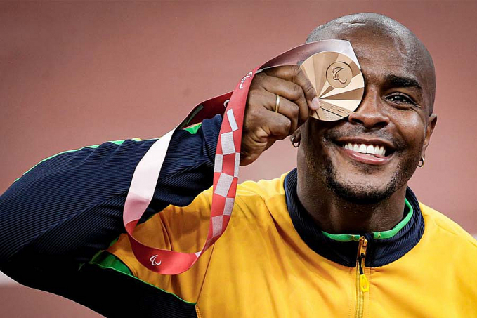 João Victor Teixeira é bronze no lançamento de disco em Tóquio - News Rondônia