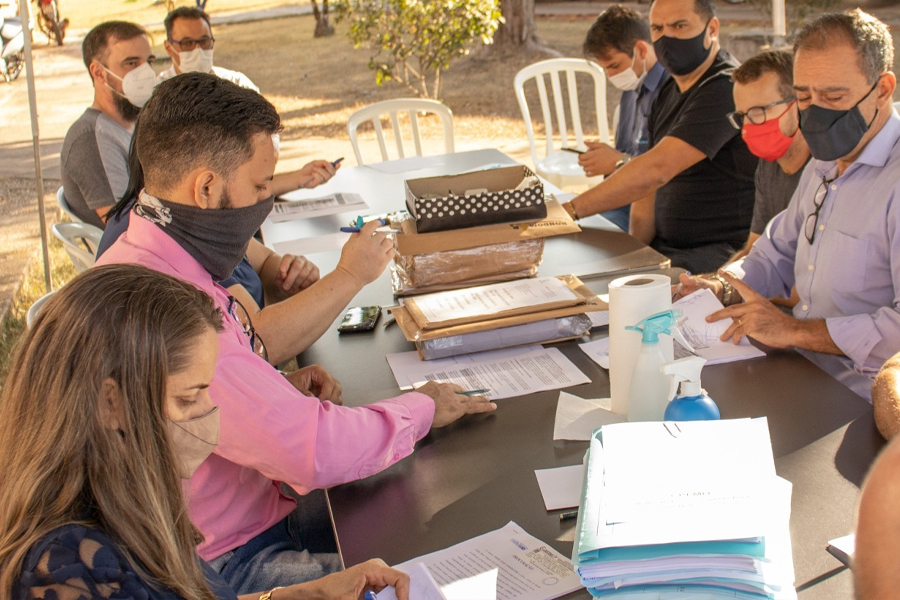 Prefeitura divulga empresa vencedora de licitação de asfalto de três bairros em Vilhena - News Rondônia