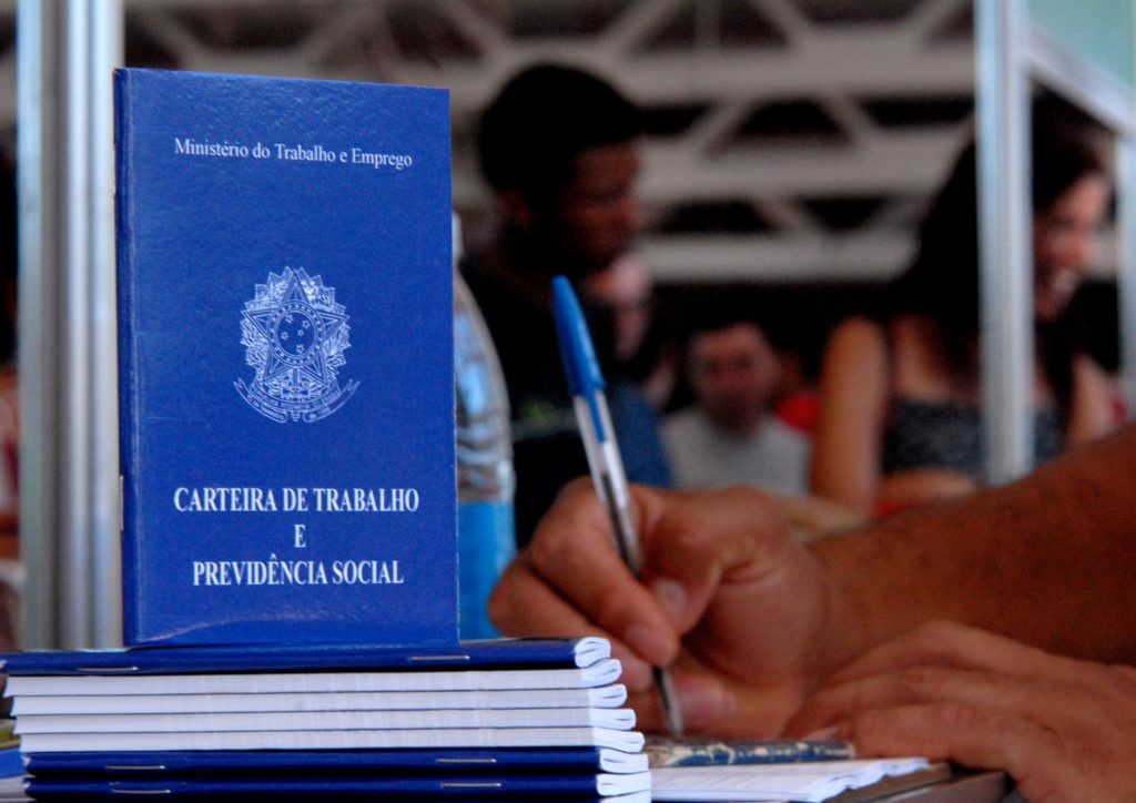 BRASIL AUTORIZA 25 MIL IMIGRANTES PARA TRABALHAR NO PAÍS EM 2017 - News Rondônia