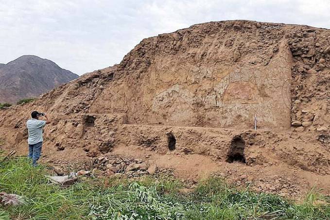 Arqueólogos descobrem mural pré-hispânico de 3,2 mil anos no Peru - News Rondônia