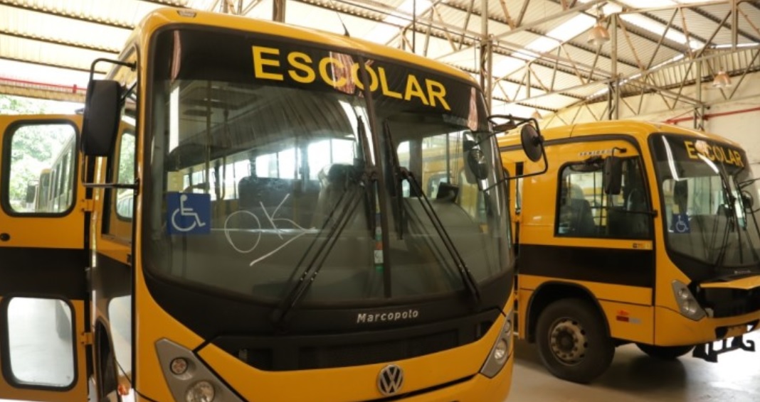 TRANSPORTE ESCOLAR: PRIMEIRO LOTE DE ÔNIBUS ESCOLARES DA ZONA RURAL É ENTREGUE EM PORTO VELHO - News Rondônia