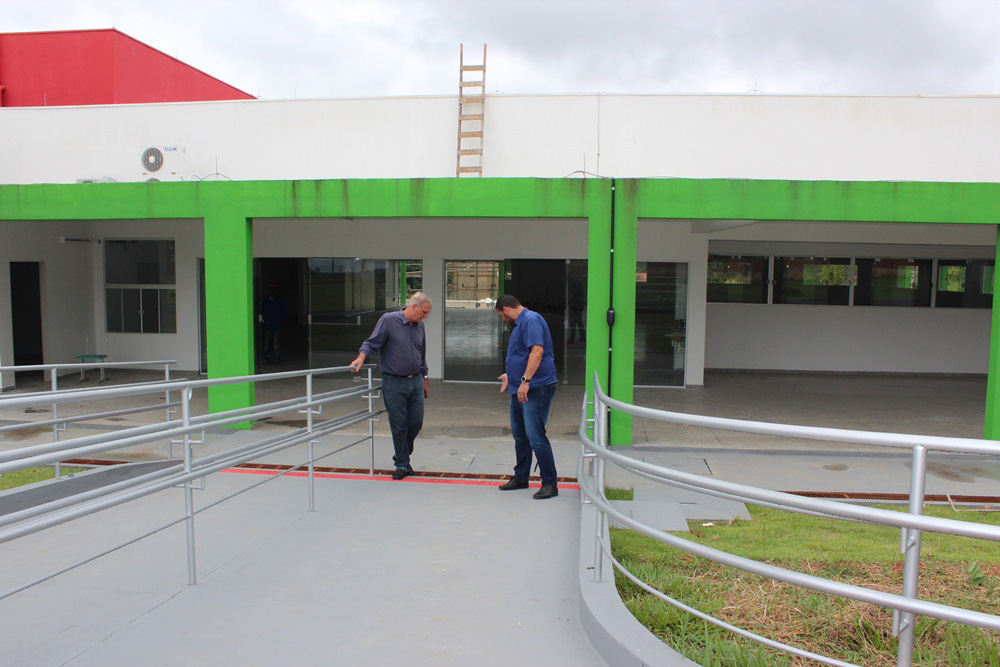 FOLLADOR VISITA O IFRO EM ARIQUEMES E REAFIRMA COMPROMISSO EM GARANTIR TRANSPORTE ESCOLAR - News Rondônia