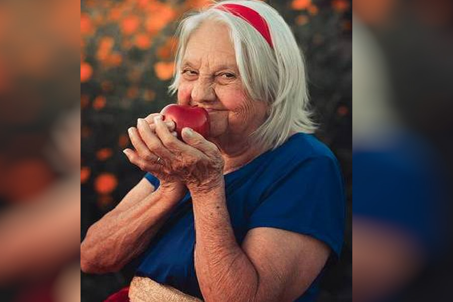 Neto transforma avó de 84 anos em fada e princesa e faz ensaio fotográfico - News Rondônia