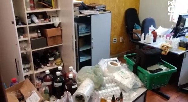 Blogueira é presa por suspeita de vender cosméticos falsificados para todo país - News Rondônia