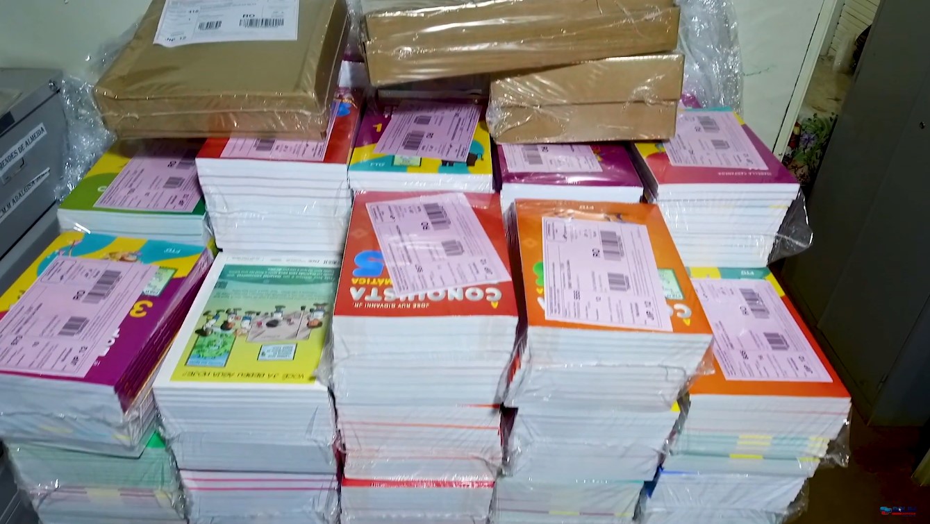 MUNICÍPIO DE CASTANHEIRAS RECEBE LIVROS DIDÁTICOS DA REDE PÚBLICA DE ENSINO - News Rondônia