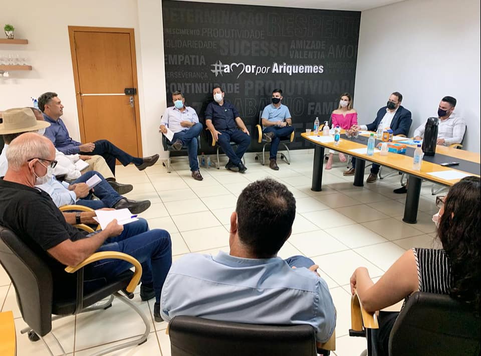 Presidente Alex Redano participa de reunião de prefeitos com chefe da Casa Civil - News Rondônia